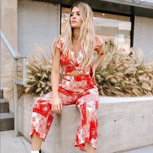 Jessie James Decker Kittenish summer set